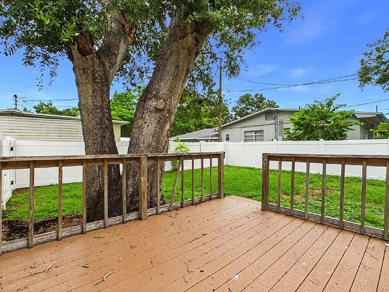5001 Rena St — Photo 3