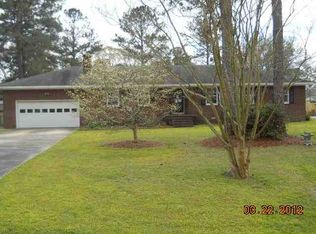 401 Rockledge Rd, New Bern, NC 28562