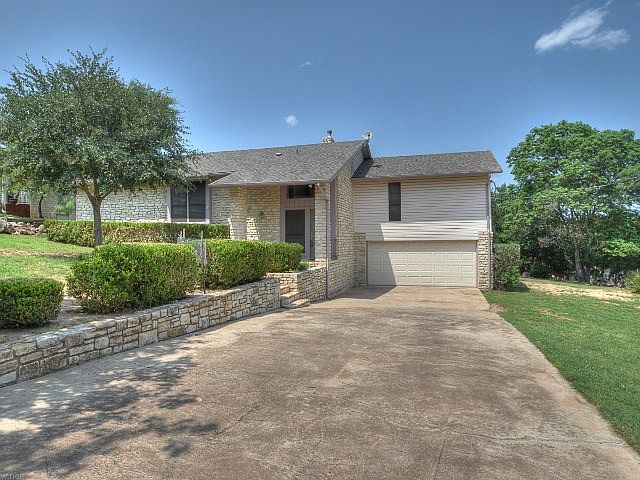 1st image of 502 Mountain Dr