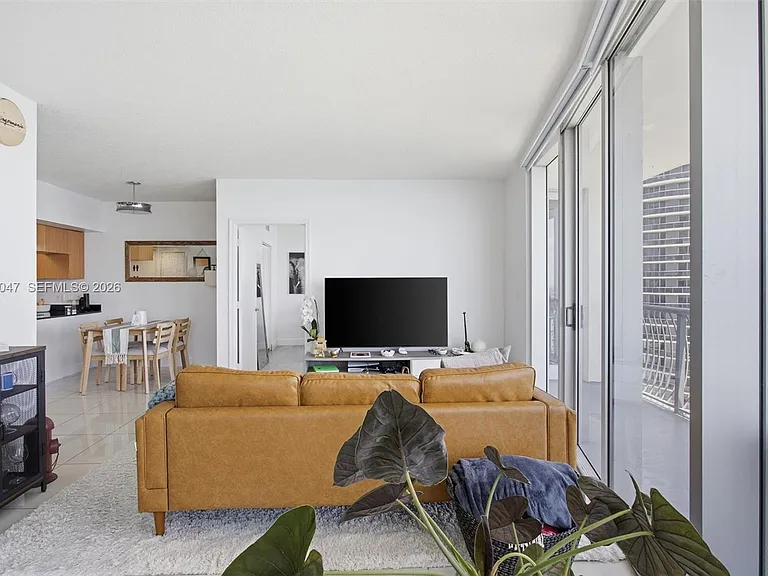 1750 N Bayshore Dr #4801 — Photo 11