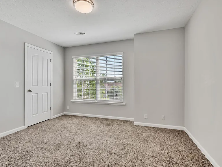 1036 Cheryl Ln — Photo 20