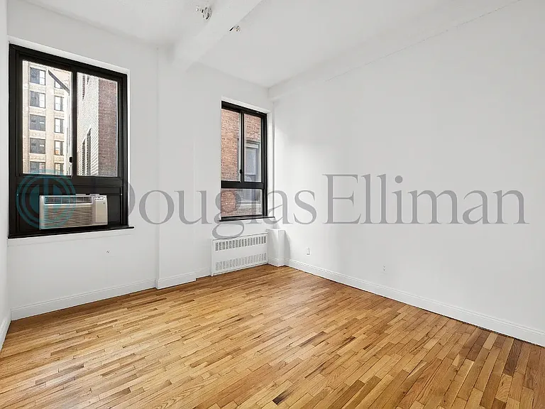 12 E 22nd St #2F — Photo 2