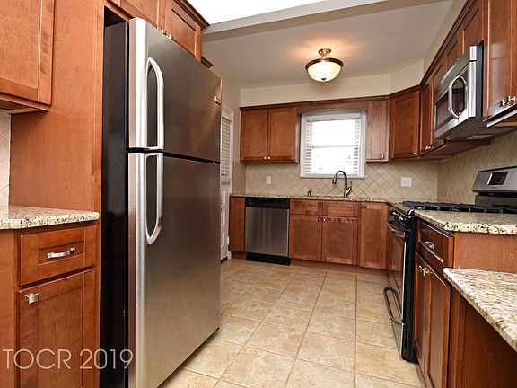 5th image of 39-42 Romana Dr