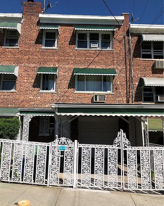 1st image of 3742 Laconia Ave