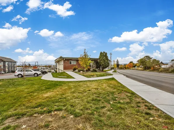 920 E Wolverton Ct, Spokane, WA 99207