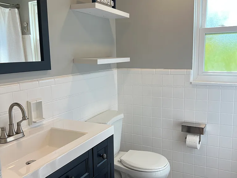 Main Bathroom