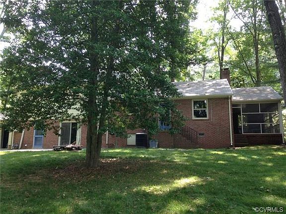 4th image of 10504 Waltham Dr