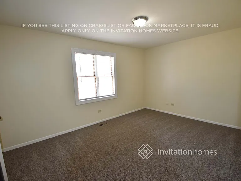 3224 Windsor Ln — Photo 6