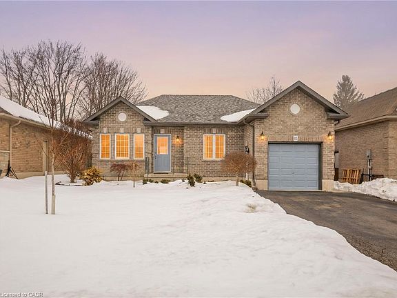 2nd image of 15 Irving Dr