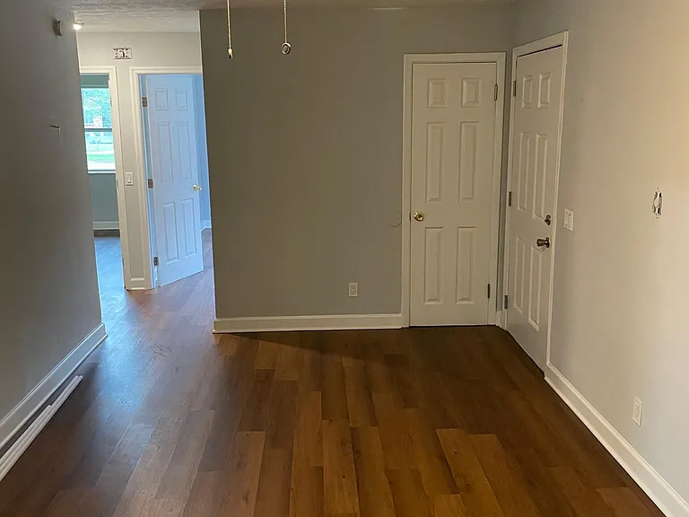 7132 Ken Knight Dr W — Photo 2
