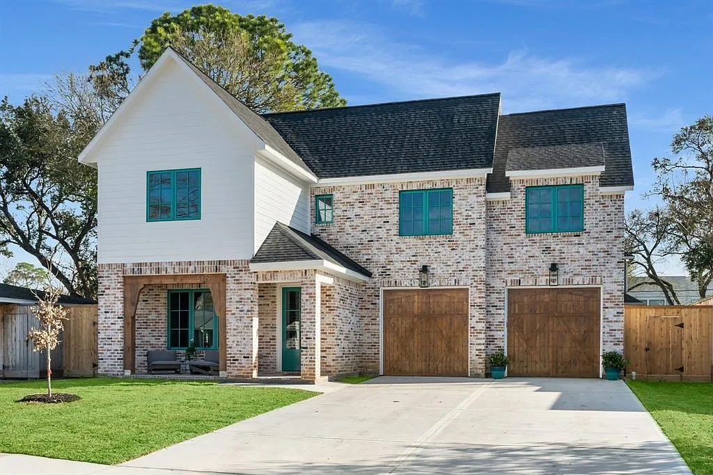 4 bed, 3.5 bath, 4299 sqft, $6,495 — Photo 3