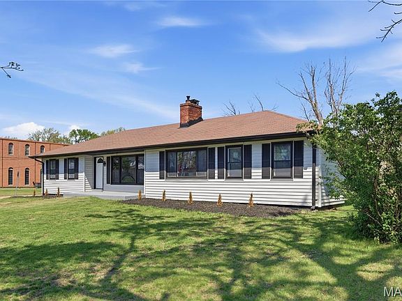 2nd image of 11333 Larimore Rd
