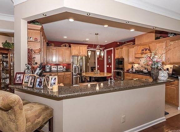 5th image of 9233 Whistling Straits Dr