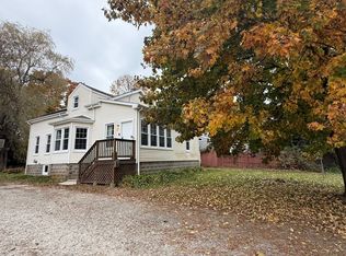 19 High St, Moosup, CT 06354