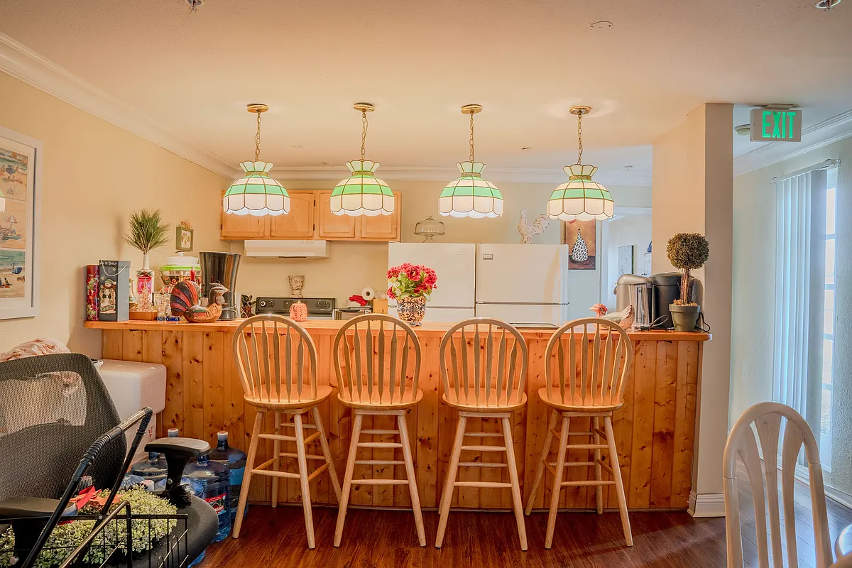 Building Photo - 2072 Newport Blvd #226
