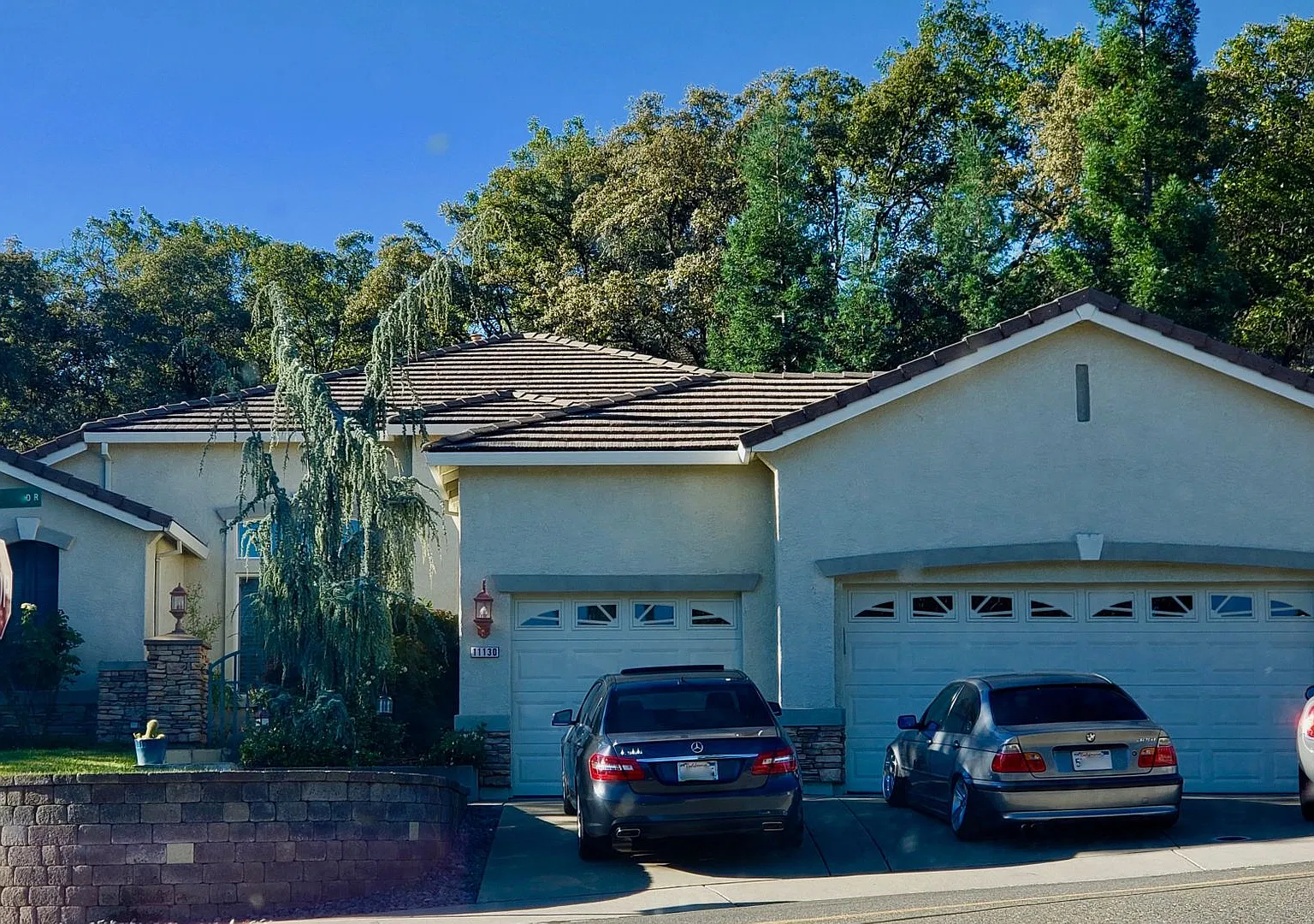 South Auburn — Photo 1