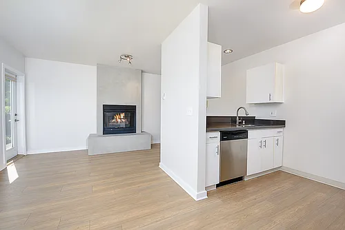 3809 Whitman Ave N Photo 1