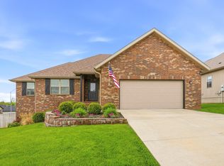 722 E Mining Camp Road, Nixa, MO 65714