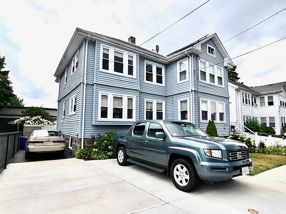 4th image of 17 Pembroke St #1