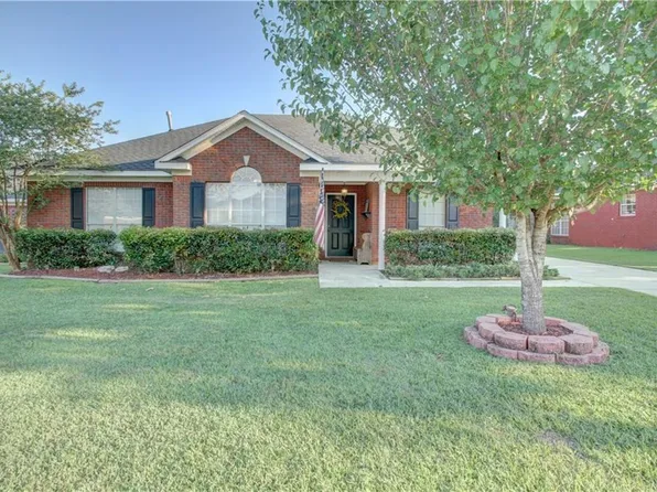 9969 Peyton Dr N, Mobile, AL 36695