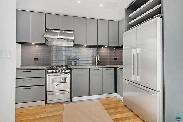 Rented by EXR | media 1