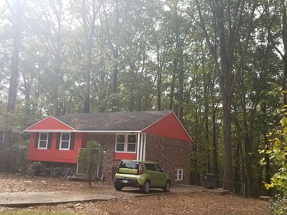 2nd image of 2534 Timberly Dr SE