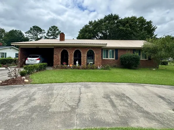 309 Radio Station Rd, Alma, GA 31510