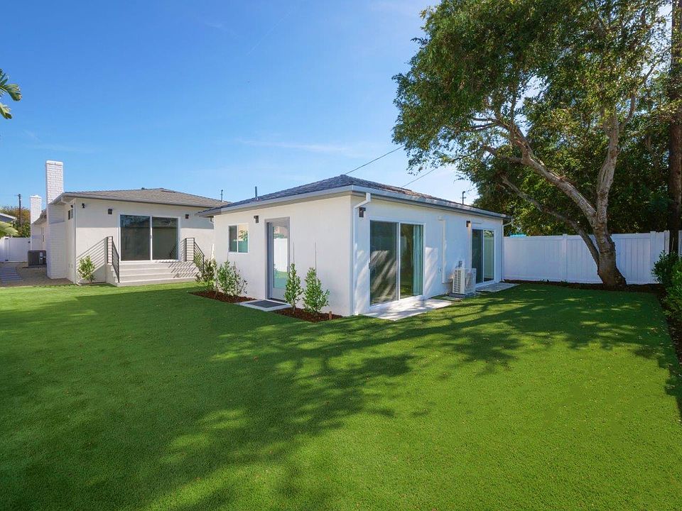1st image of 11325 Utopia Ave