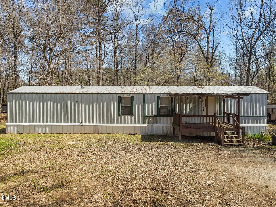 1st image of 2323 Patrick Dr