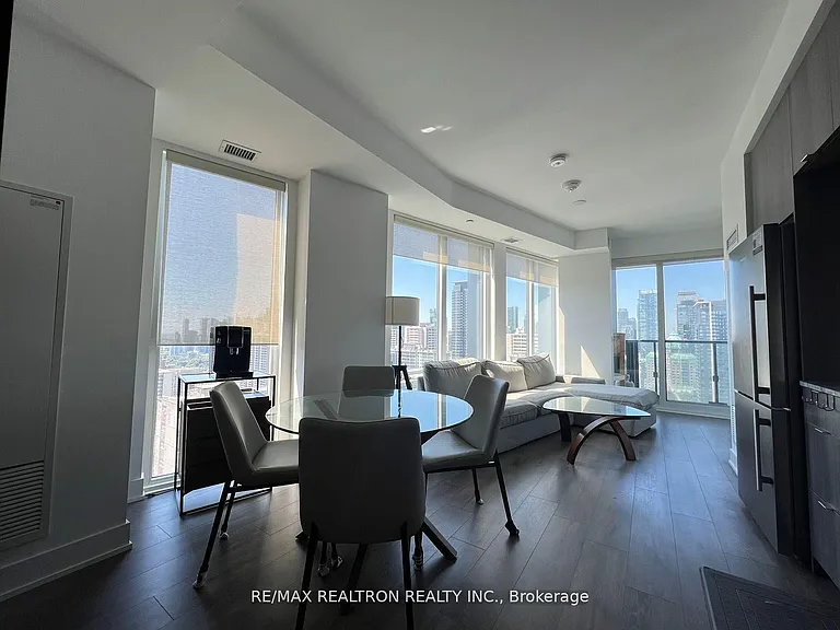 575 Bloor St E #2608 — Photo 29