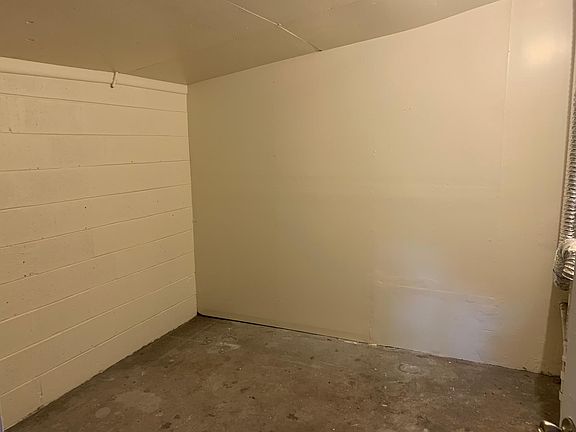3rd image of 2805 28th Ave N