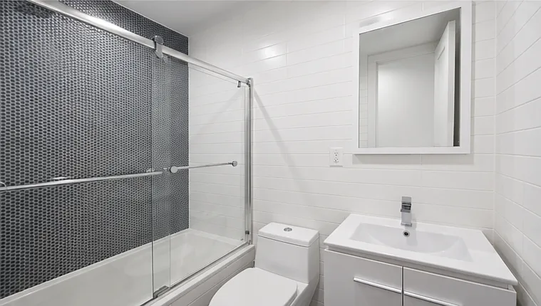 247 Himrod St #3L — Photo 5
