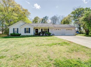 72 Tennessee Ave, Temple, GA 30179