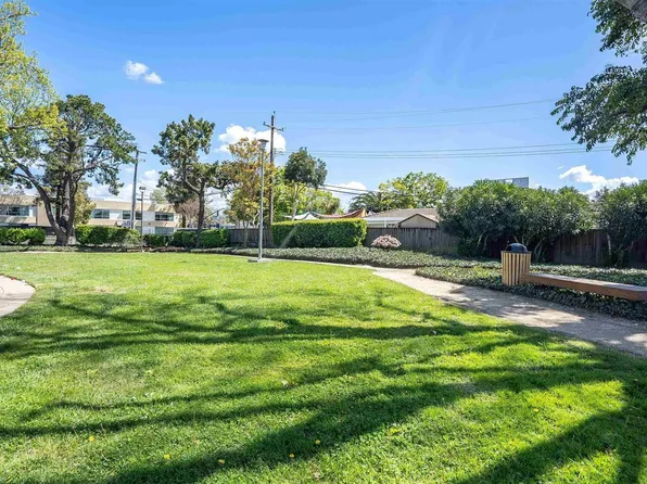 352 San Petra Ct APT 1, Milpitas, CA 95035