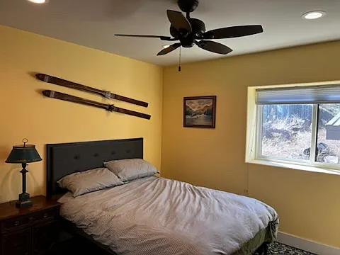 10 Hillside Dr — Photo 7