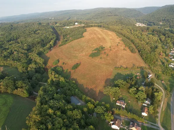 0 Tanner Ln, Latrobe, PA 15650