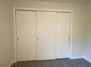 549 Ashland Ave, Aurora, IL 60505