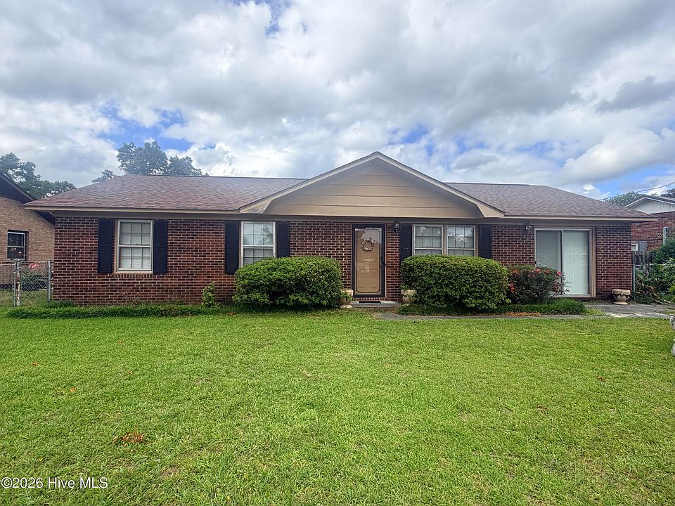 1st image of 109 Brier Road