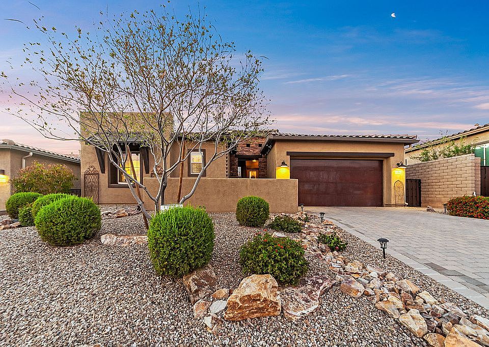 1st image of 7094 W Foothills Acacia Pl