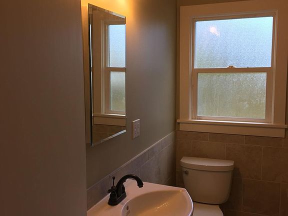 5th image of 6223 26th Ave NE