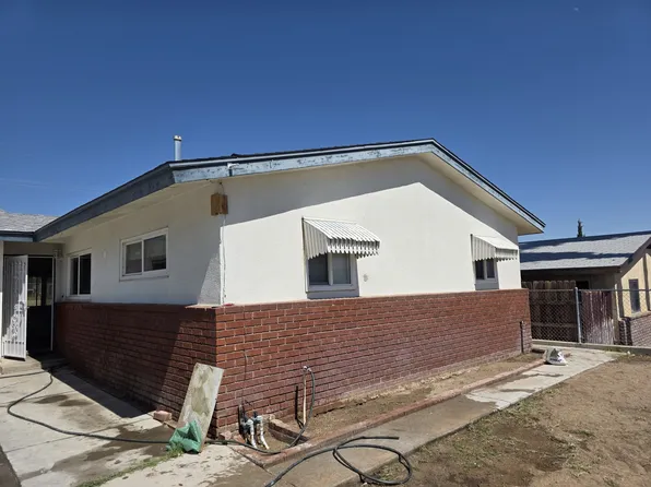 1117 E Virginia Way, Barstow, CA 92311