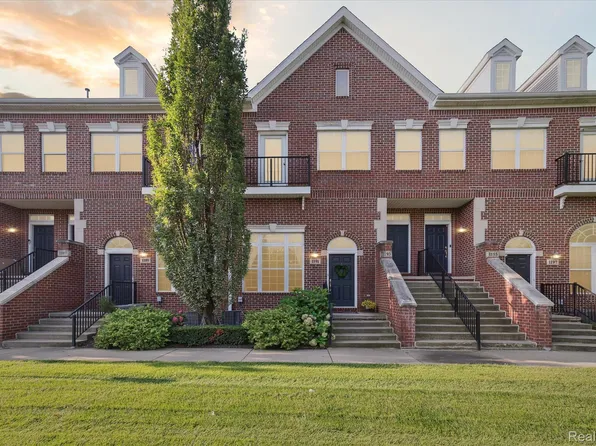 1191 Ann Arbor Rd W, Plymouth, MI 48170