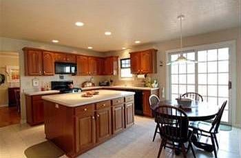 3rd image of 313 Pine Valley Dr