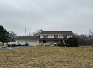 3300 Valley Heights Dr, Adrian, MI 49221
