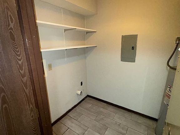 2nd image of 2323 E Florida St #A
