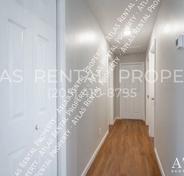 6555 Esquire Ln — Photo 11