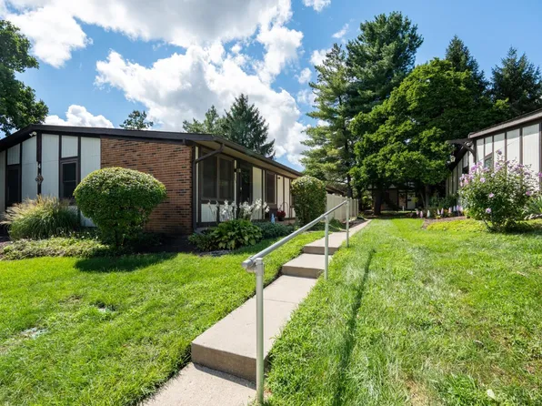 9447 Willowgate Dr, Cincinnati, OH 45251