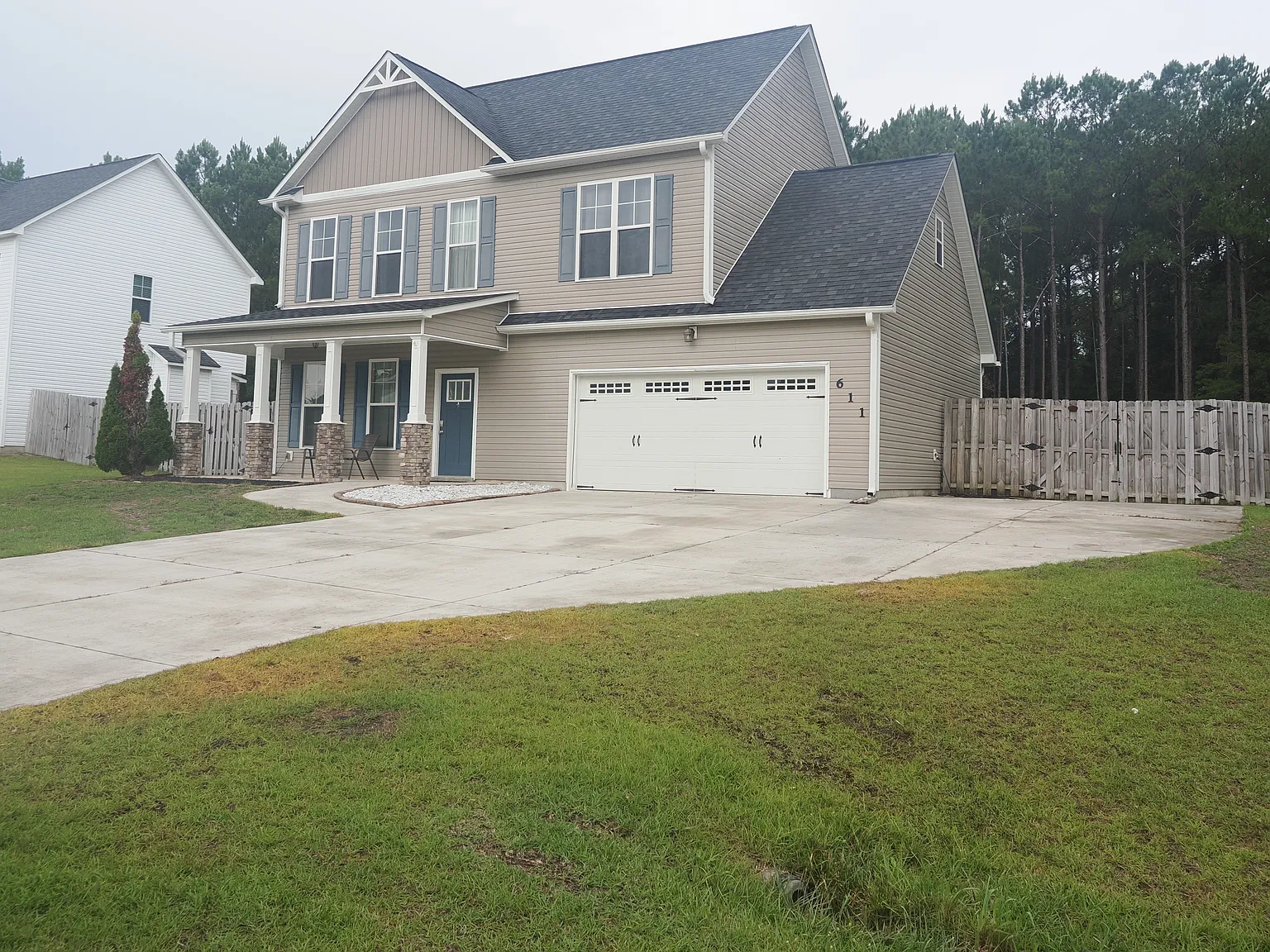 4 bed, 2.5 bath, 1706 sqft, $2,500 — Photo 1