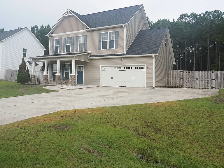 611 Winfall Dr — Photo 1