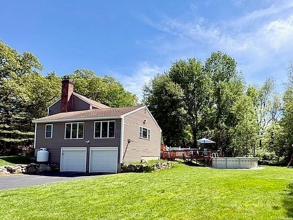 4th image of 150 Rochdale St